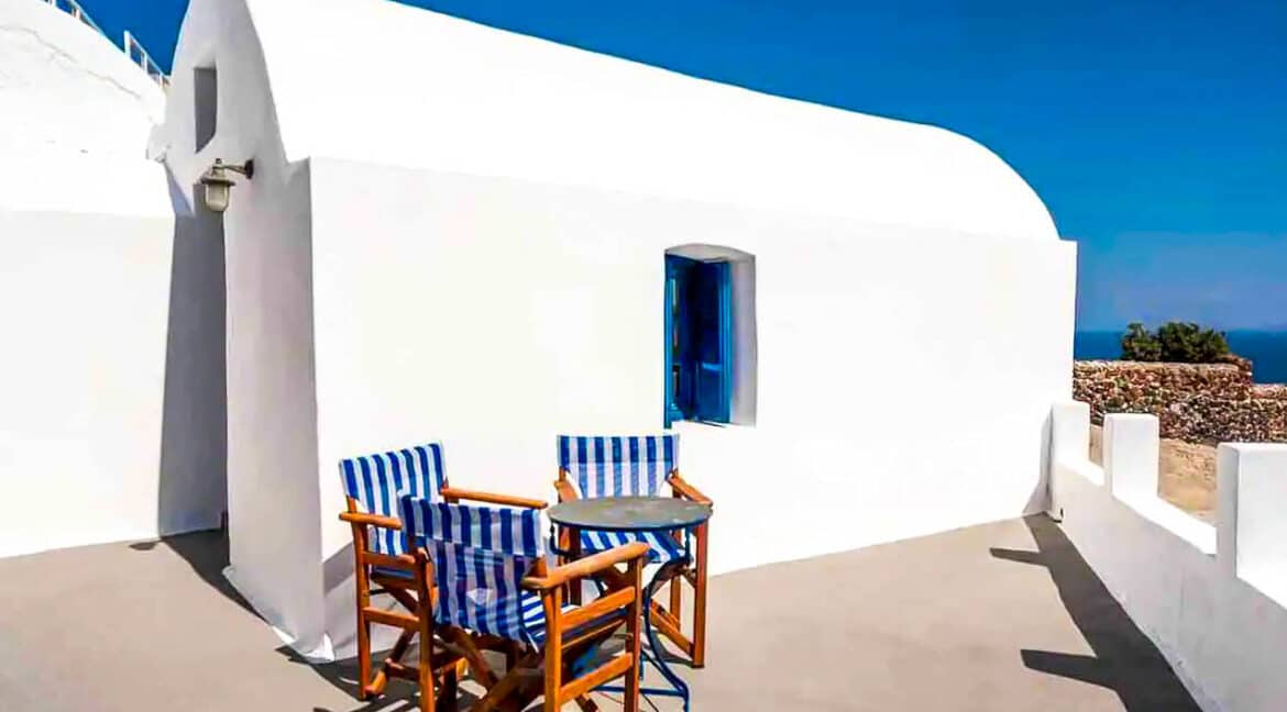 House for Sale in Oia Santorini with Good Rental Income, Real Estate Office in Santorini