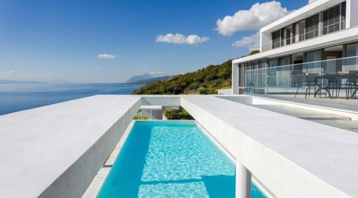 Luxury Villa in Evia Island near Attica for sale, Euboea Property for sale, Evia Greece Properties