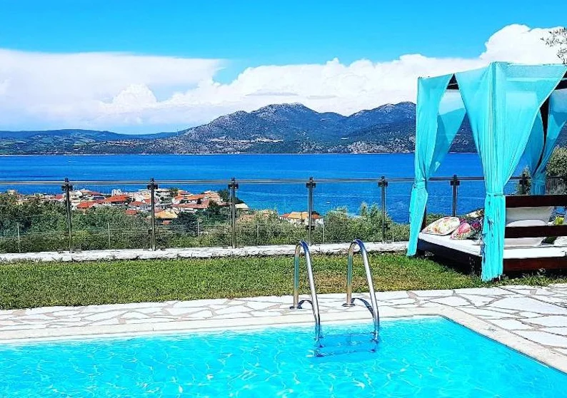 Villa for Sale in Lefkada, Nikiana