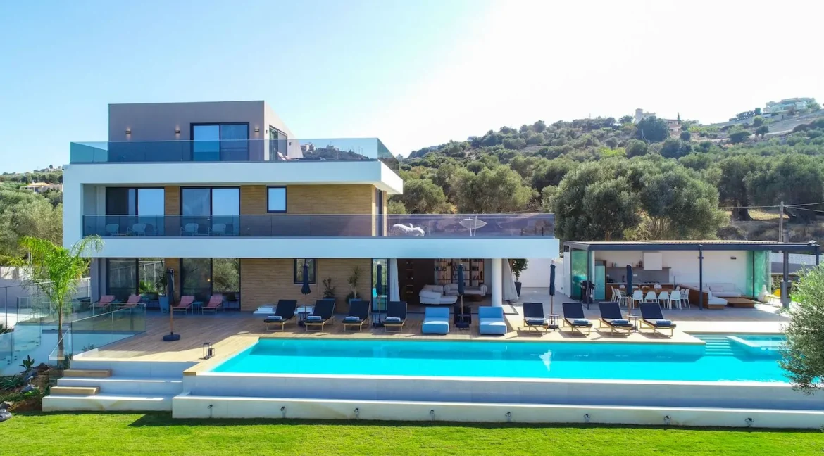 Luxury Seaview Villa near Rethymno Crete for sale