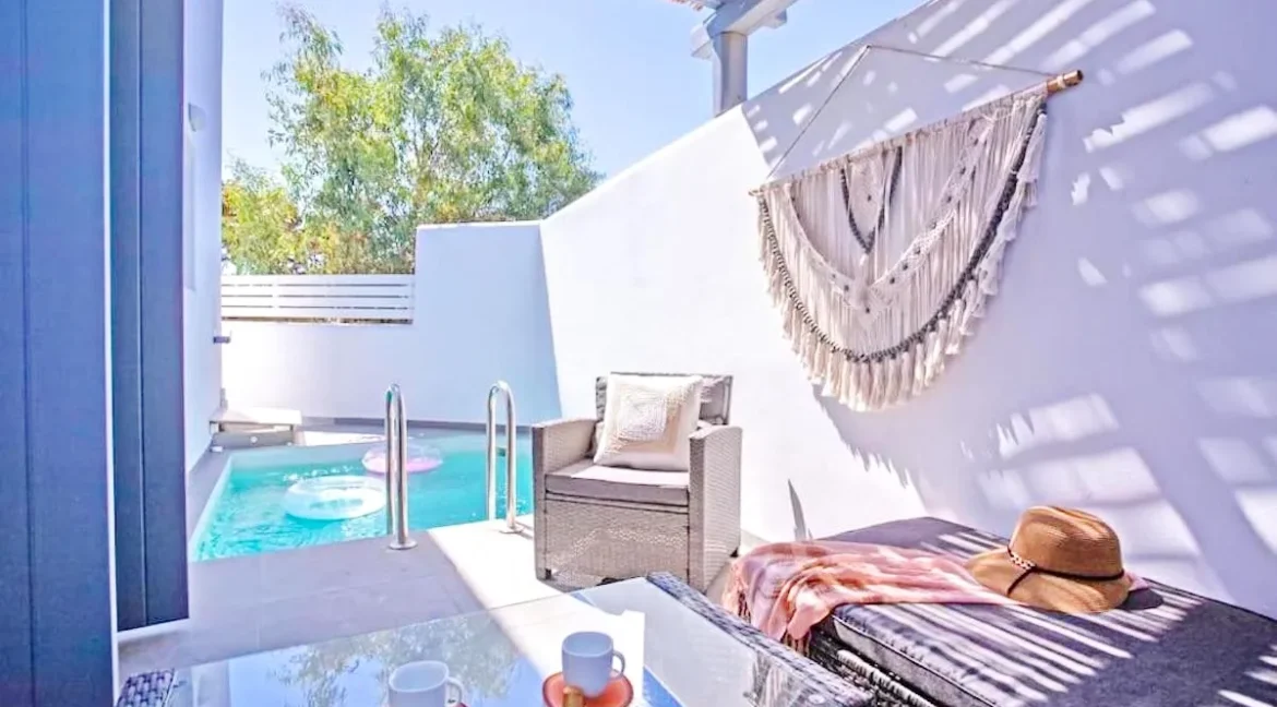 Luxurious Maisonette for Sale in Ano Mera, Mykonos