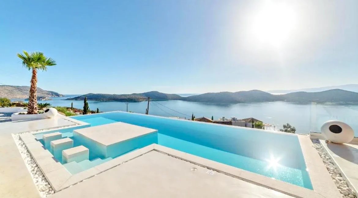 Luxurious Villa for Sale in Elounda, Crete