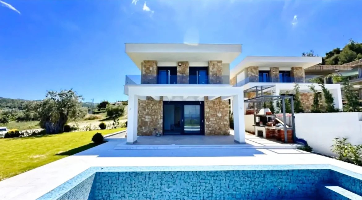 Newly Built Villa for Sale in Halkidiki Pefkochori