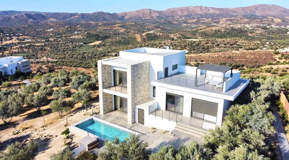 Villa for sale in South Crete Greece