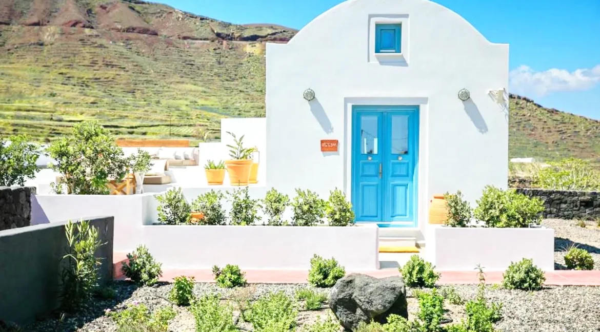 Houses Complex for Sale in Santorini Finikia Oia