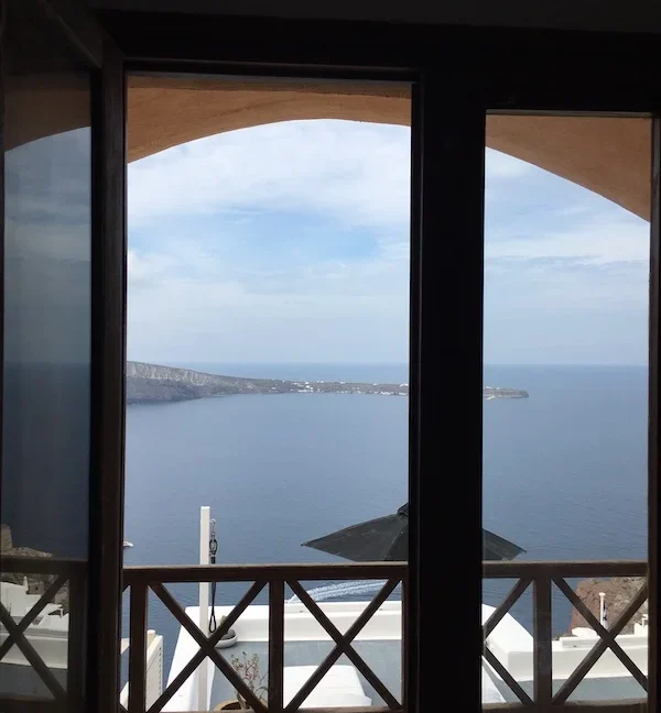 Santorini House with Sea View at Caldera Oia. Santorini Homes and Properties for sale