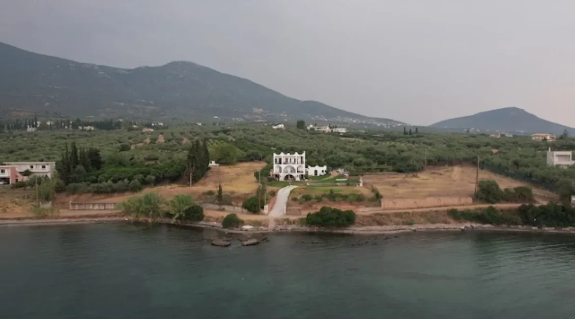 Seafront Villa for sale on the island of Euboea