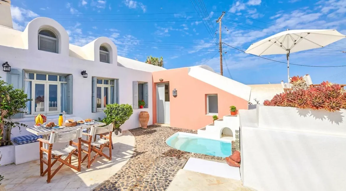 House for sale Santorini Finikia Greece