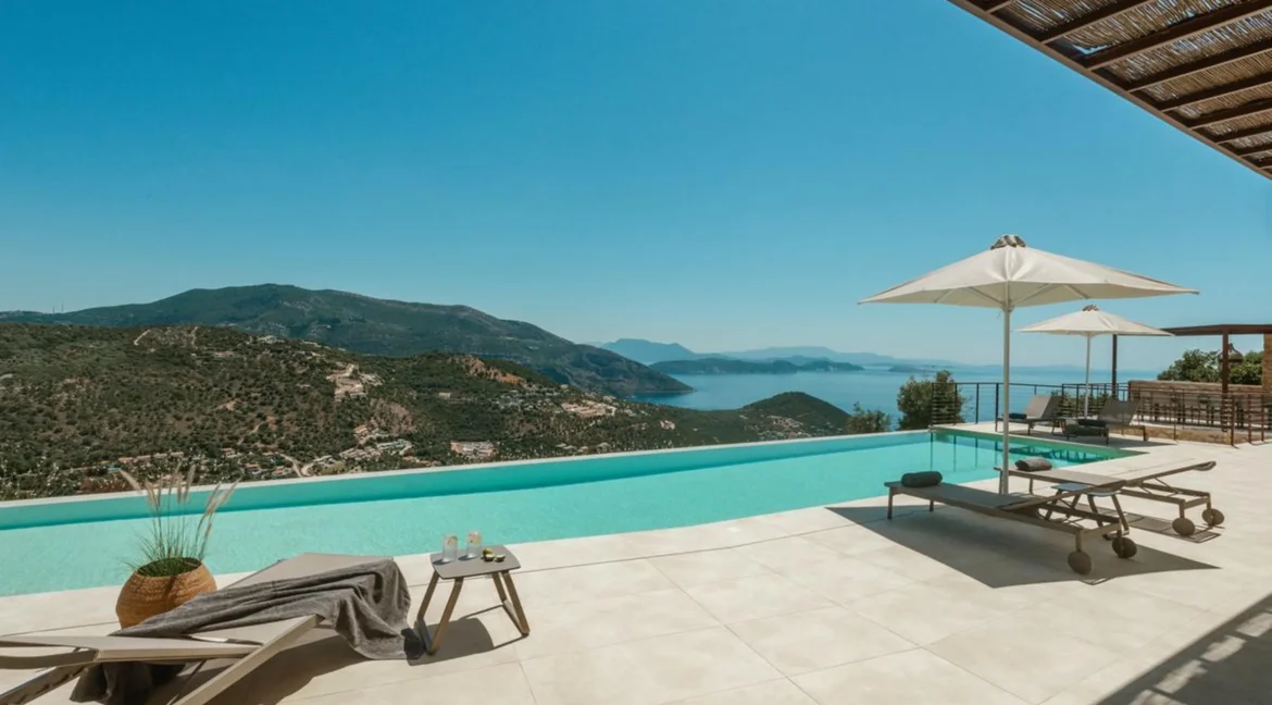 Luxury Villas In Lefkada Sivota for sale