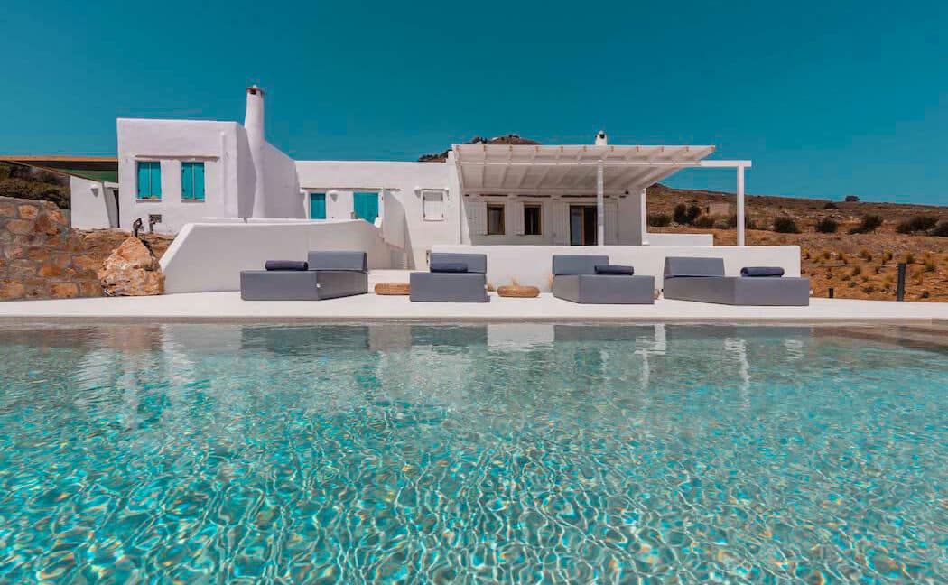 Property in Paros for sale with sea view. Best houses in Greece. Paros Properties