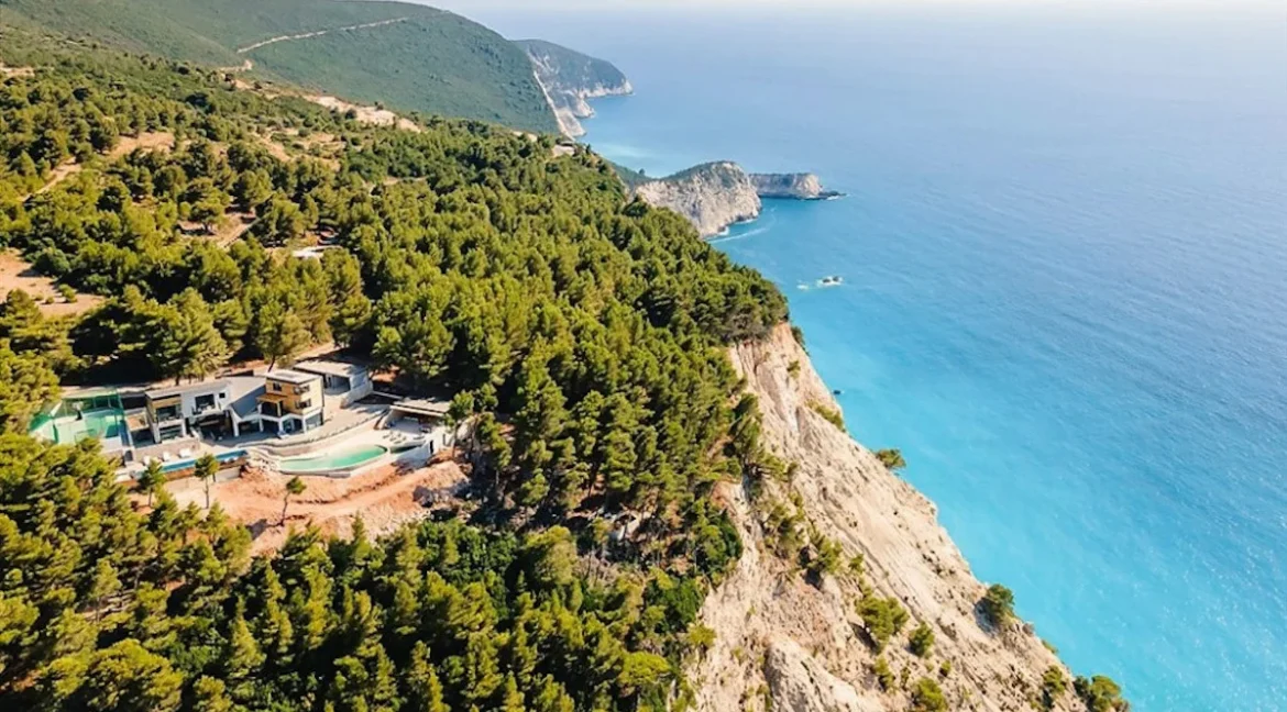 Luxurious Villa with Breathtaking Views in South-Western Lefkada